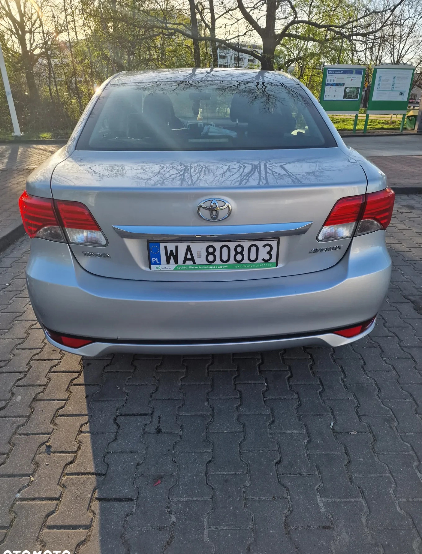 Toyota Avensis cena 42000 przebieg: 164600, rok produkcji 2013 z Warszawa małe 254